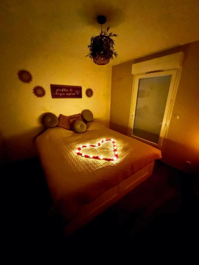 A Fleur De Spa : Maison Chaleureuse Avec Spa Privatif Et Billard. Coulogne Esterno foto