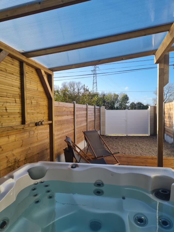 A Fleur De Spa : Maison Chaleureuse Avec Spa Privatif Et Billard. Coulogne Esterno foto